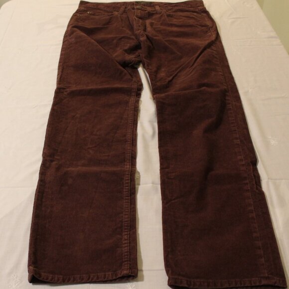 JEANS-006 - Picture 1 of 4